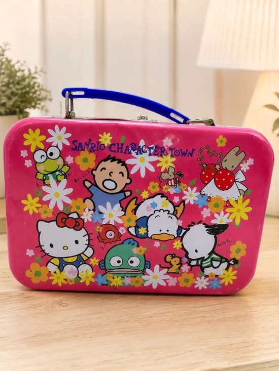 Sanrio Other - Sanrio Character Town 1992 Original Metal Lunch Box Pink Vintage Kawaii READ 9.5